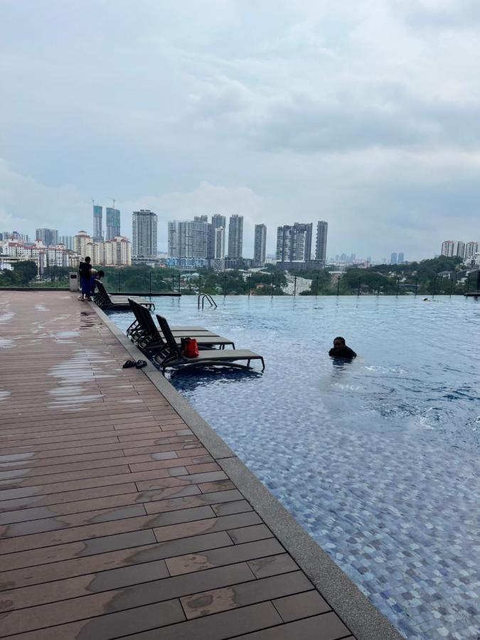Millerz Square 3 Bedroom Near Old Klang Road Mid Valley Beautiful Night View Apartment *